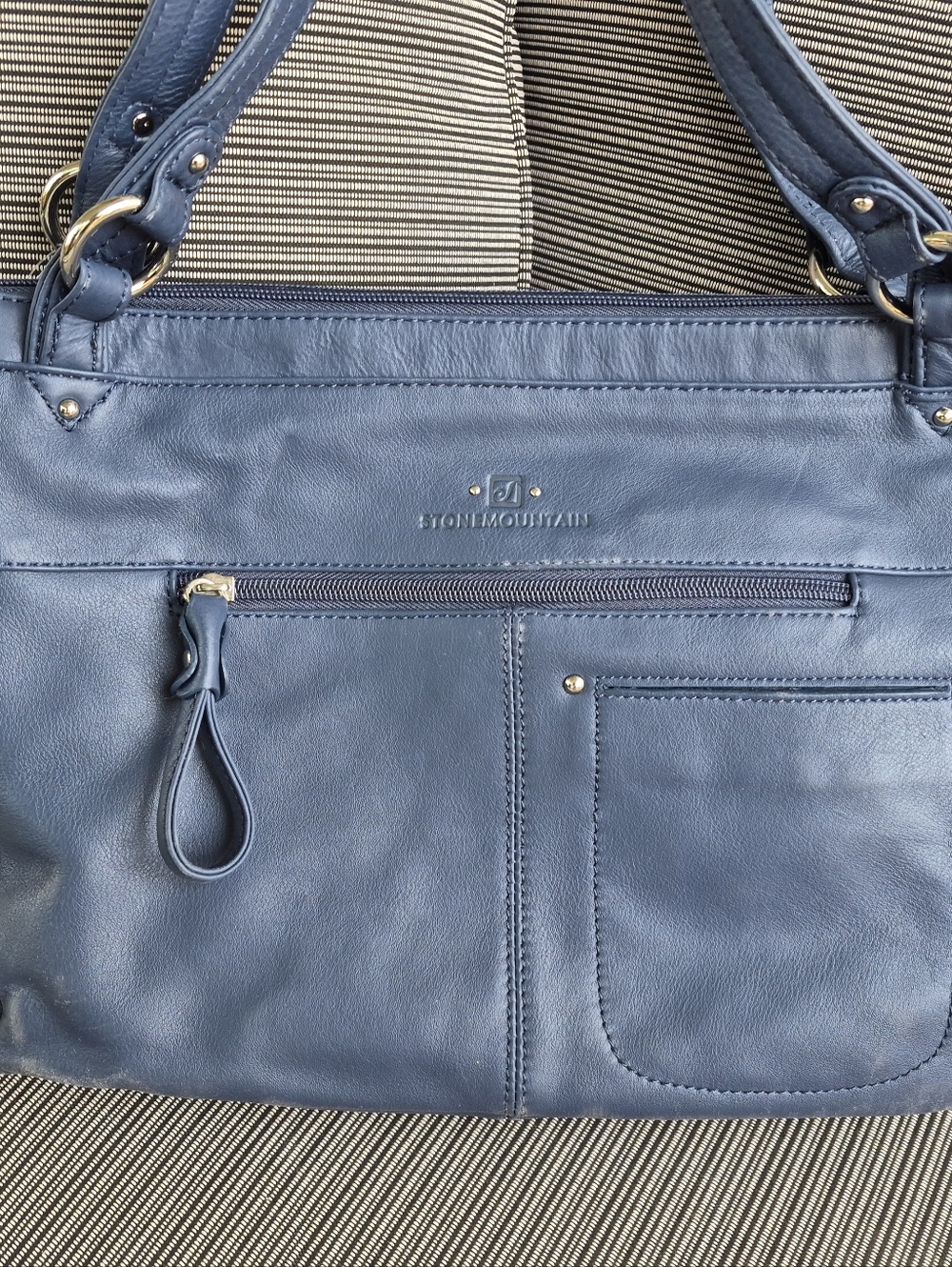 Vintage Stone Mountain Navy Leather Shoulder Bag with Silver-tone Accents NWT - Picture 11 of 11